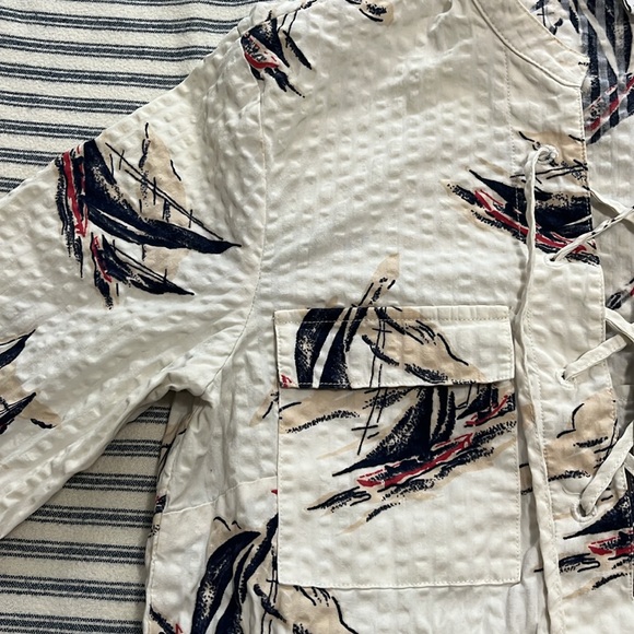 LL Bean Signature Sail Boat Blouse Top Tie Front Seersucker Cotton Size 2 - Picture 5 of 11